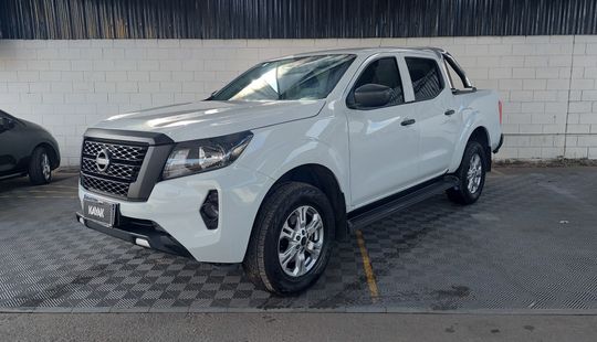 Nissan • Frontier