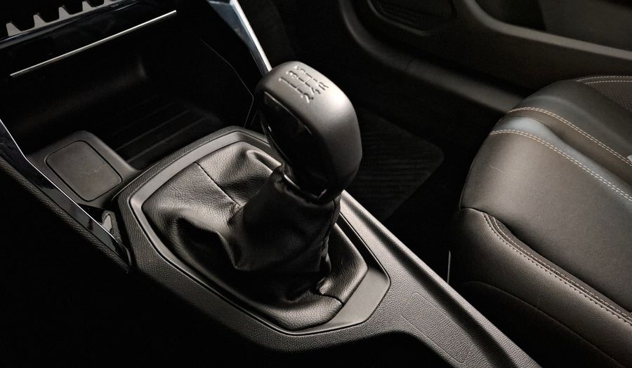 Peugeot 208 1.6L ALLURE PACK Hatchback 2023