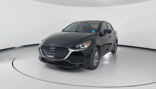 Mazda • Mazda 2