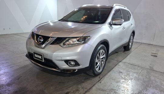 Nissan • X-Trail