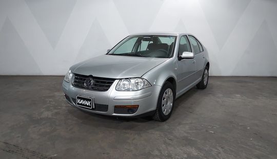 Volkswagen • Jetta Clasico