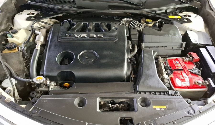 Nissan Altima 3.5 EXCLUSIVE CVT Sedan 2015