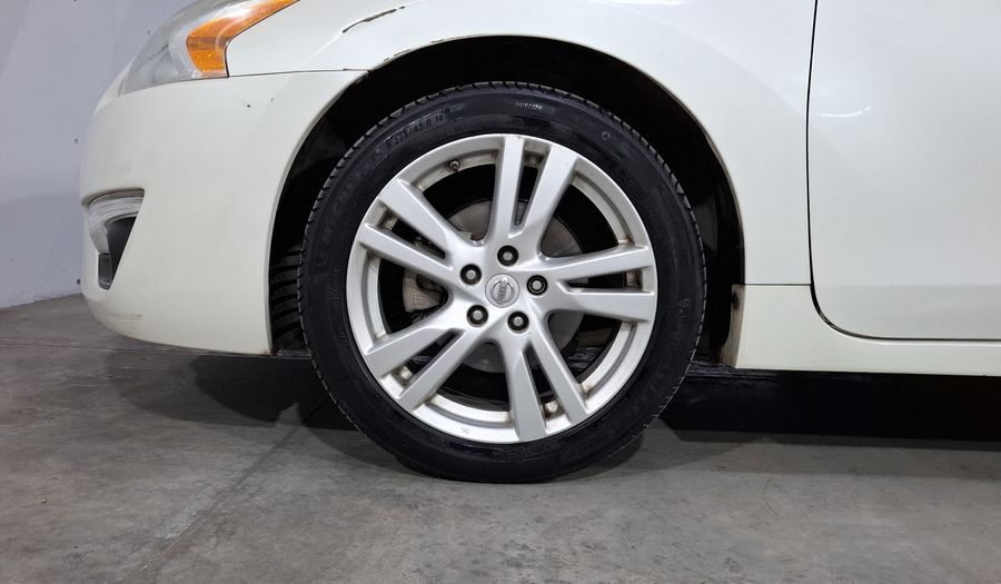 Nissan Altima 3.5 EXCLUSIVE CVT Sedan 2015