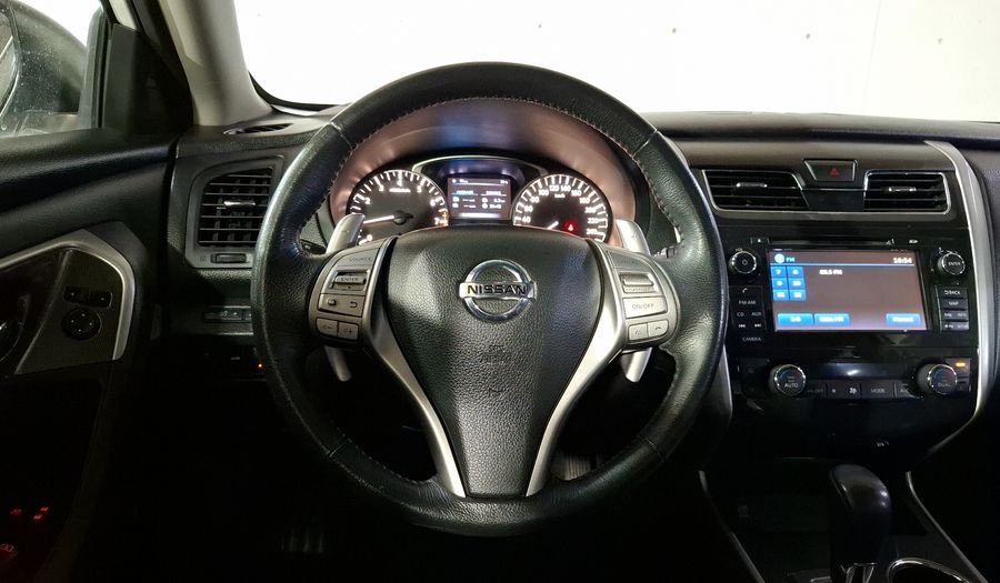 Nissan Altima 3.5 EXCLUSIVE CVT Sedan 2015