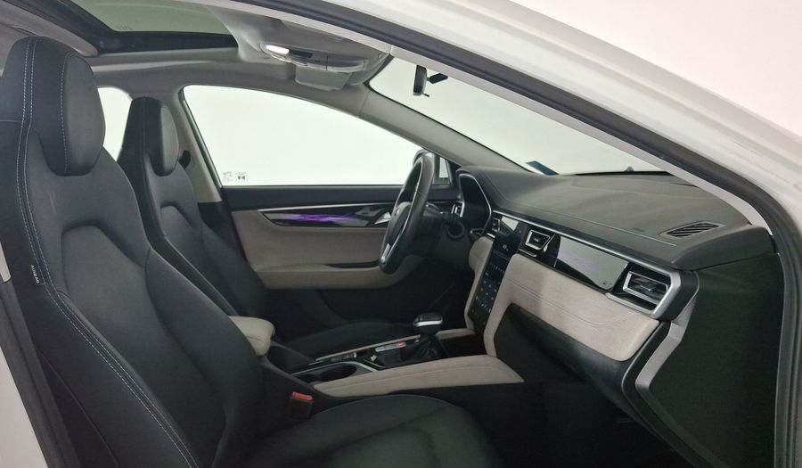 Jac J7 1.5 QUANTUM CVT Hatchback 2022