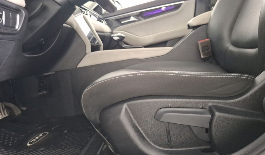 Jac J7 1.5 QUANTUM CVT Hatchback 2022