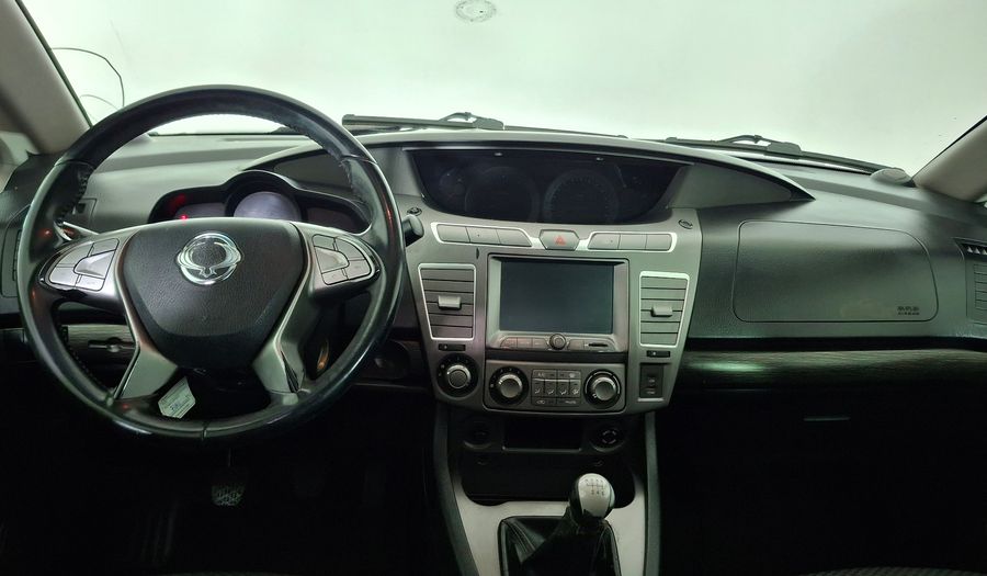 Ssangyong Stavic 2.2 XDI STD Minivan 2017