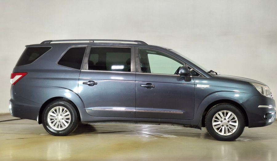 Ssangyong Stavic 2.2 XDI STD Minivan 2017