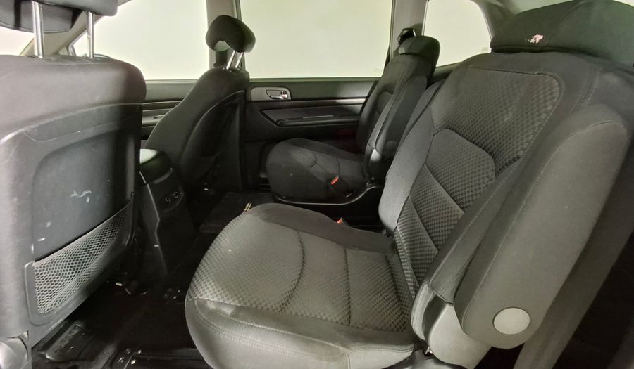 Ssangyong Stavic 2.2 XDI STD Minivan 2017