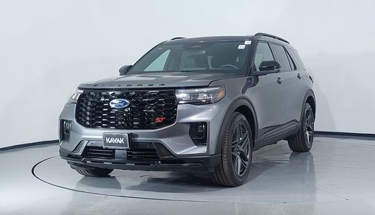 Ford • Explorer