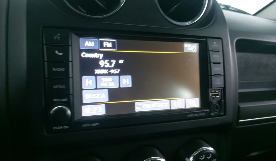 Jeep Compass 2.4 LIMITED PREMIUM FWD CVT Suv 2013