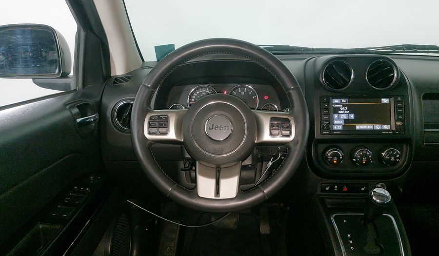 Jeep Compass 2.4 LIMITED PREMIUM FWD CVT Suv 2013
