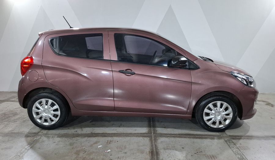 Chevrolet Spark 1.4 LT B Hatchback 2021