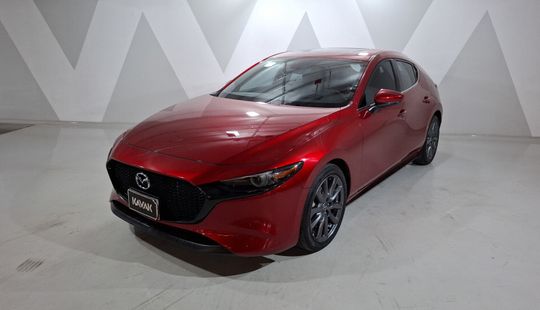 Mazda • Mazda 3