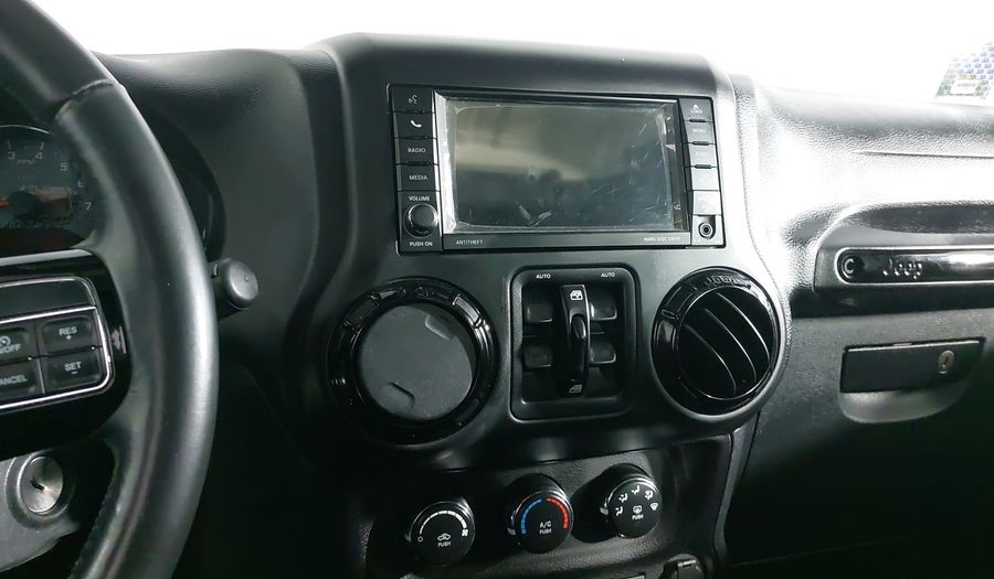 Jeep Wrangler 3.6 UNLIMITED SAHARA BACKCOUNTRY 4X4 ATX Suv 2016