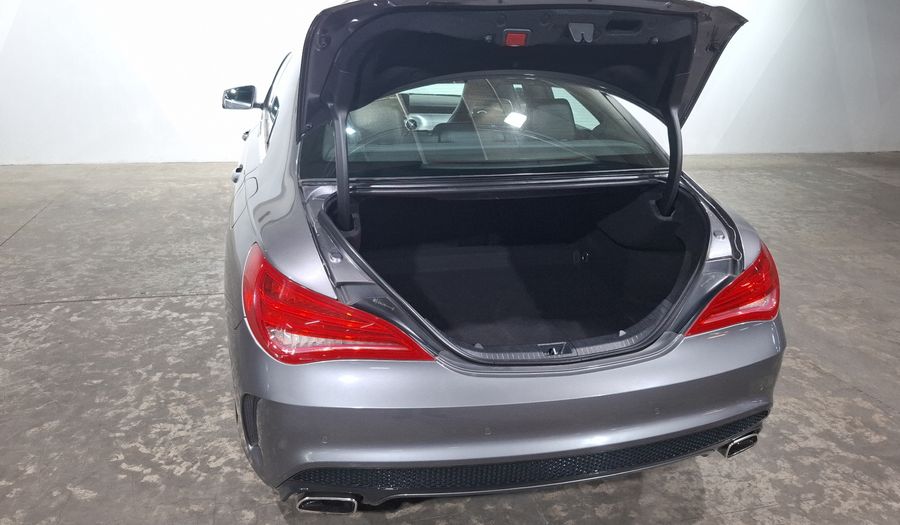 Mercedes Benz Clase Cla 2.0 CLA 250 CGI SPORT S/TECHO PAN AT Coupe 2016