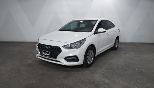 Hyundai • Accent
