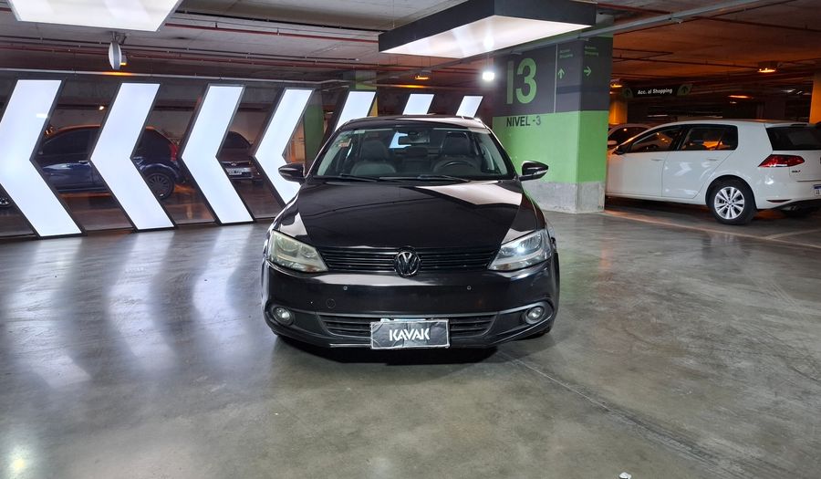 Volkswagen Vento 2.5 LUXURY Sedan 2011