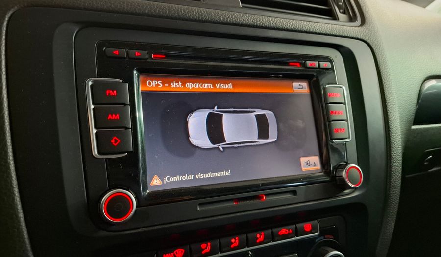 Volkswagen Vento 2.5 LUXURY Sedan 2011