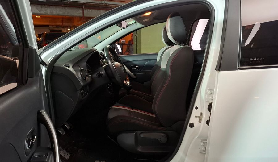 Renault Sandero 2.0 RS Hatchback 2018