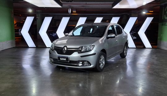 Renault • Logan