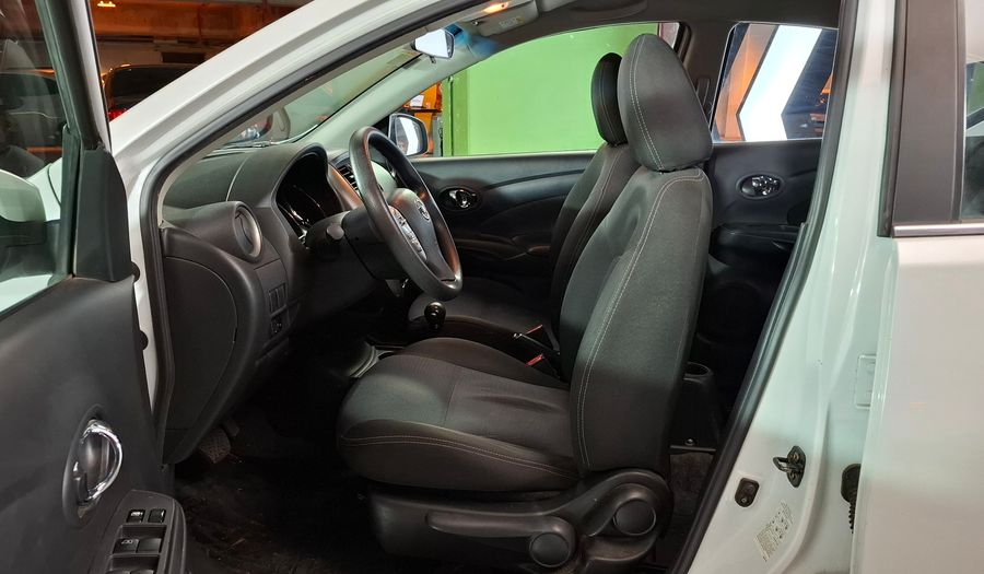 Nissan Versa 1.6 ADVANCE AUTO Sedan 2018