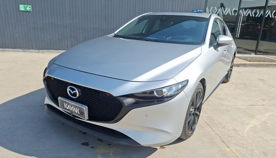 Mazda • Mazda 3