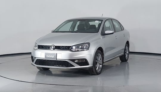 Volkswagen • Vento