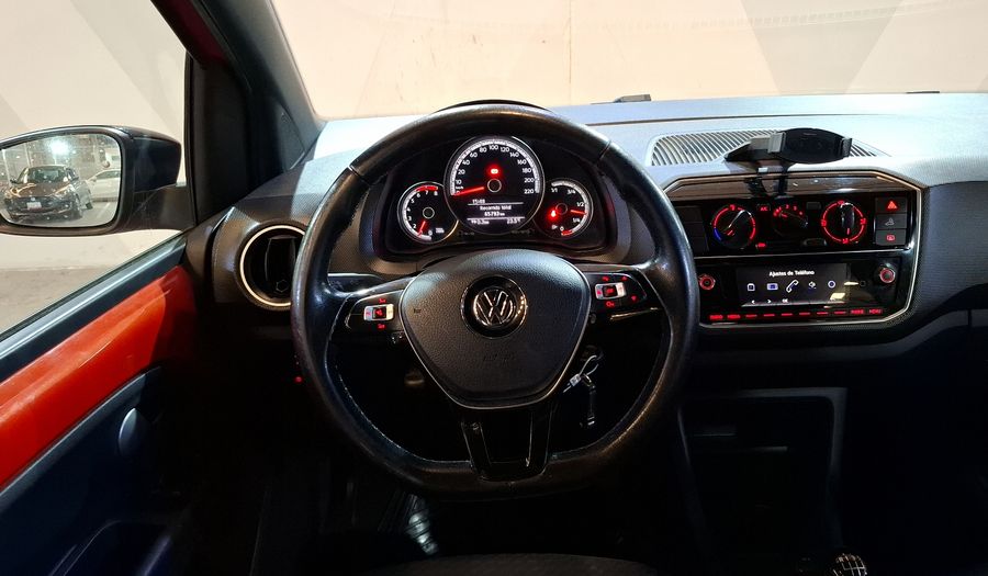 Volkswagen Up! 1.0 CONNECT Hatchback 2018