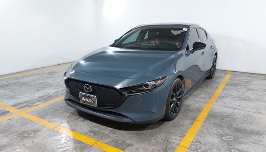 Mazda • Mazda 3