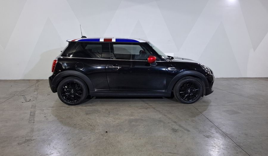Mini Cooper 1.5 COOPER CHILI DCT Hatchback 2021