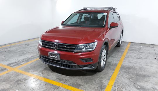 Volkswagen • Tiguan