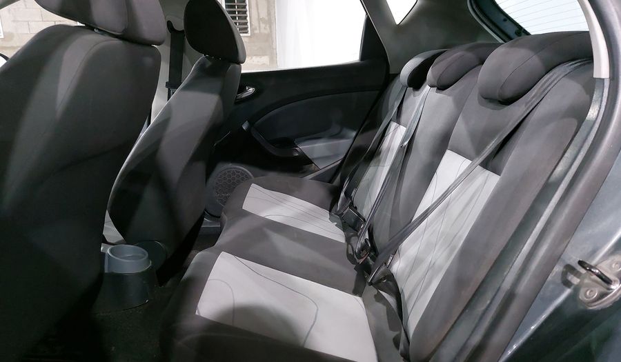 Seat Ibiza 2.0 REFERENCE 4 PTAS MT Hatchback 2013