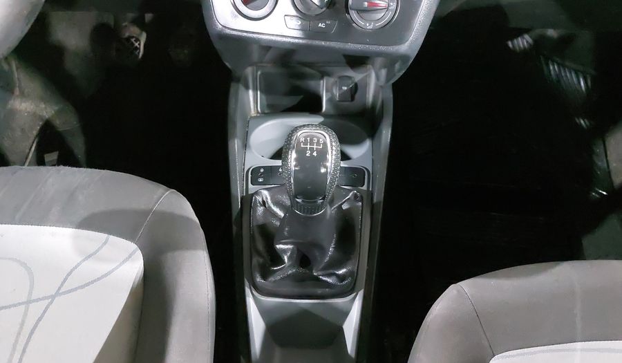 Seat Ibiza 2.0 REFERENCE 4 PTAS MT Hatchback 2013
