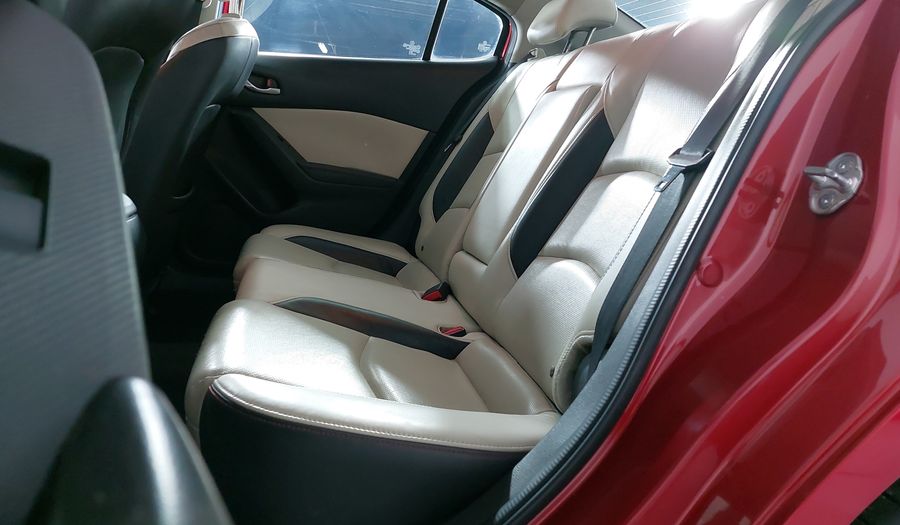 Mazda 3 2.5 SEDÁN S GRAND TOURING TA Sedan 2016