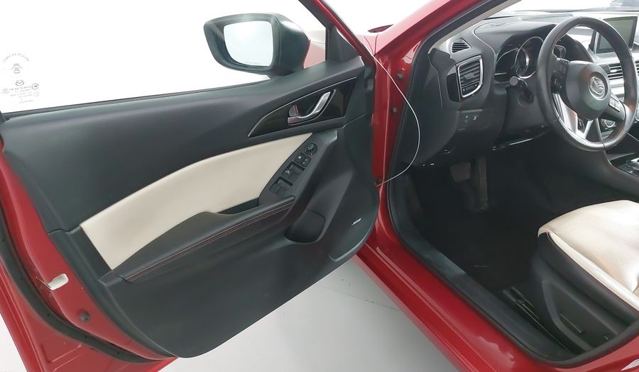 Mazda 3 2.5 SEDÁN S GRAND TOURING TA Sedan 2016