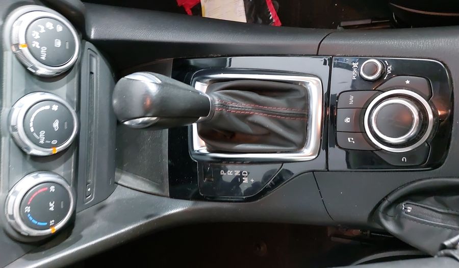 Mazda 3 2.5 SEDÁN S GRAND TOURING TA Sedan 2016