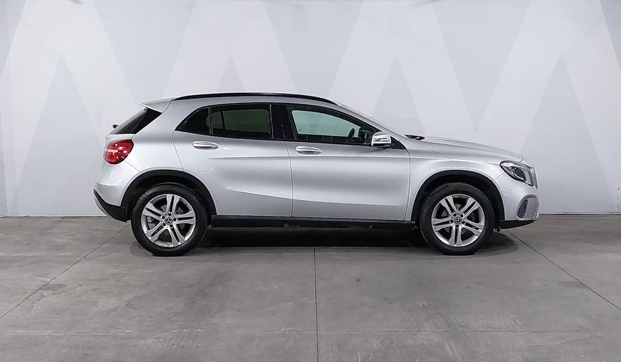 Mercedes Benz Clase Gla 1.6 GLA 200 DCT Suv 2018