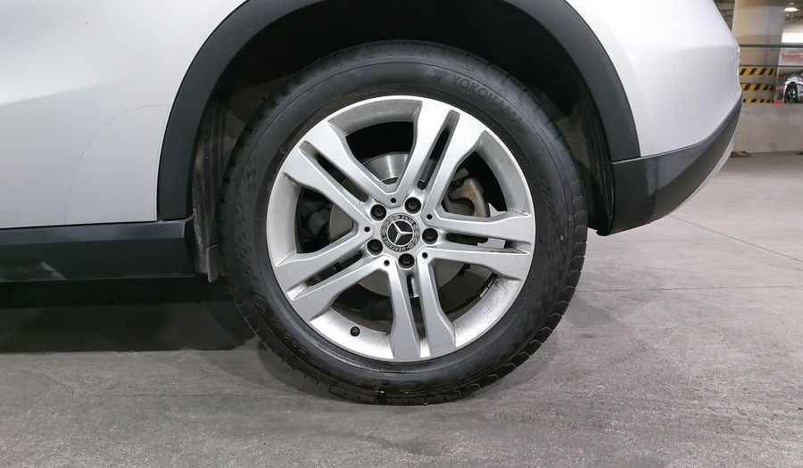 Mercedes Benz Clase Gla 1.6 GLA 200 DCT Suv 2018