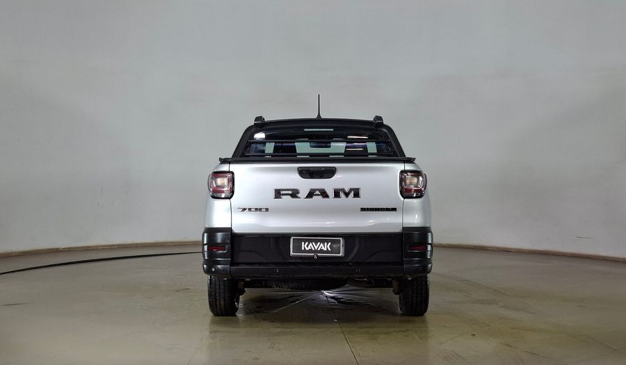 Ram 700 1.4 BIG HORN DC Pickup 2021