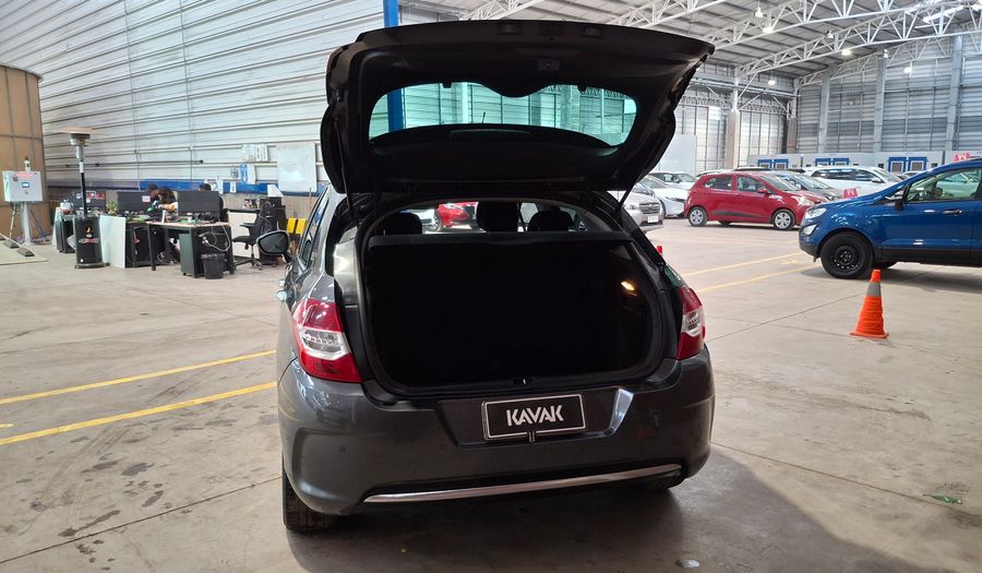 Citroen C4 1.6 HDI SEDUCTION Hatchback 2014