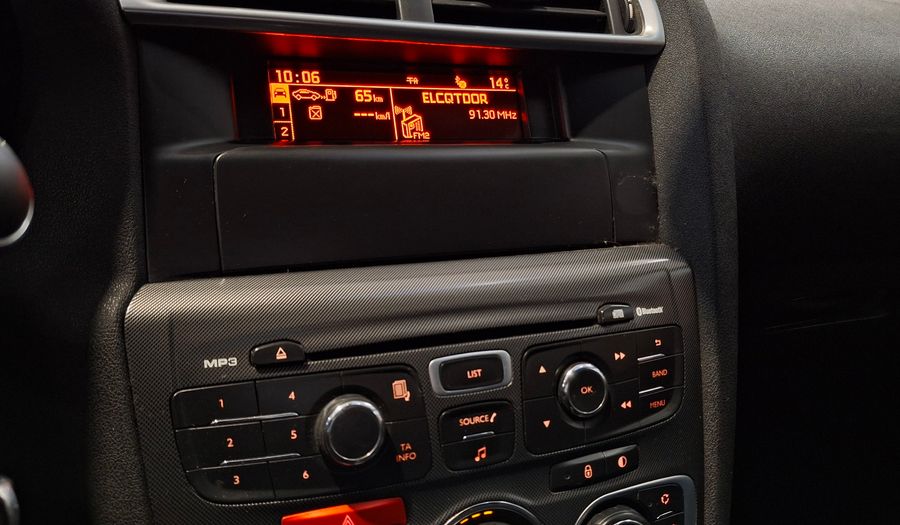 Citroen C4 1.6 HDI SEDUCTION Hatchback 2014