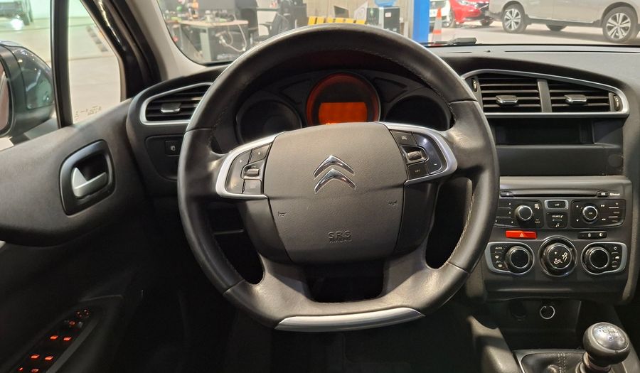 Citroen C4 1.6 HDI SEDUCTION Hatchback 2014