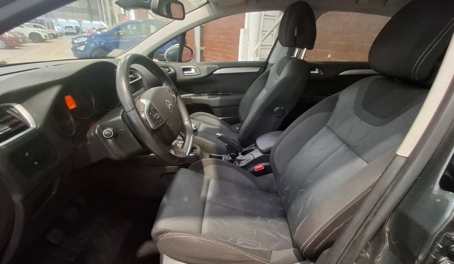 Citroen C4 1.6 HDI SEDUCTION Hatchback 2014