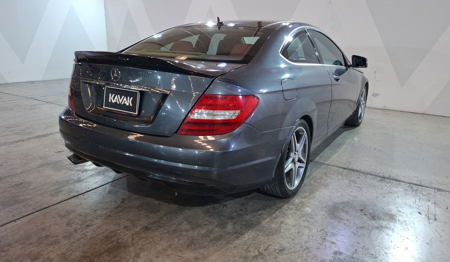 Mercedes Benz Clase C 1.8 250 CGI AT Coupe 2014