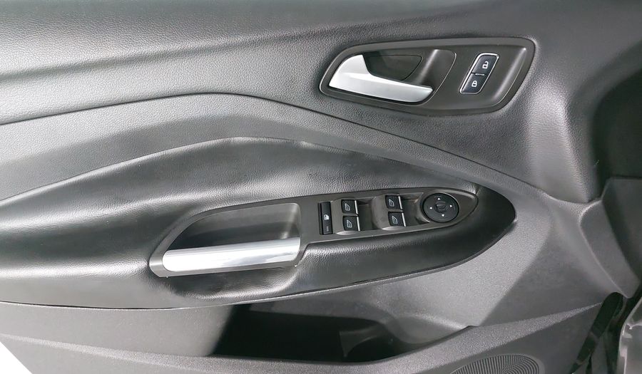 Ford Escape 2.5 TREND ADVANCE I4 AT Suv 2015