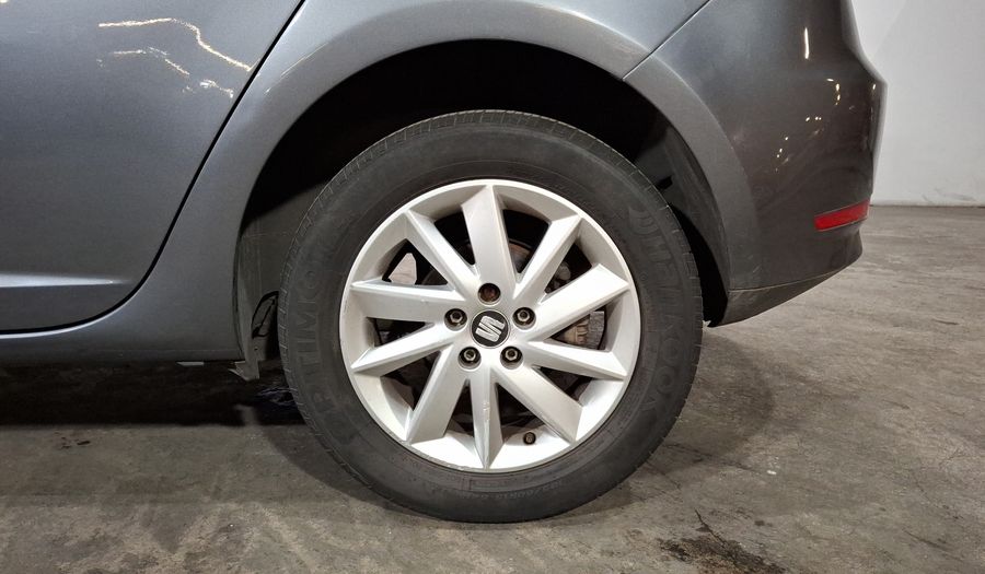Seat Ibiza 1.2T STYLE 5 PTAS MT Hatchback 2014