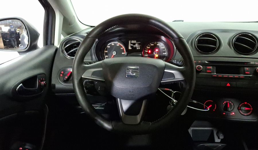 Seat Ibiza 1.2T STYLE 5 PTAS MT Hatchback 2014