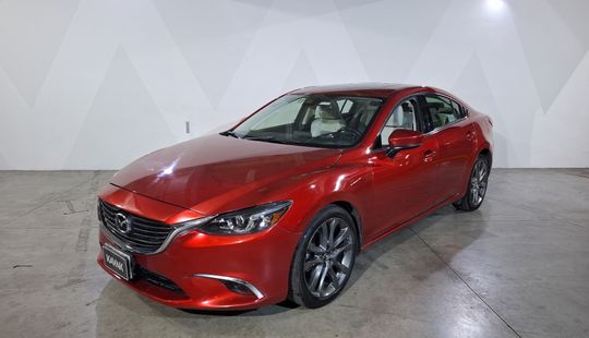 Mazda • Mazda 6