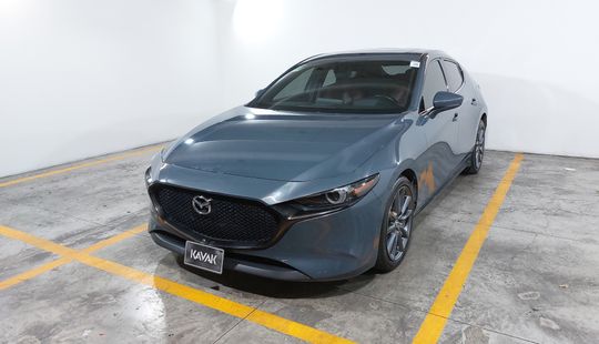 Mazda • Mazda 3